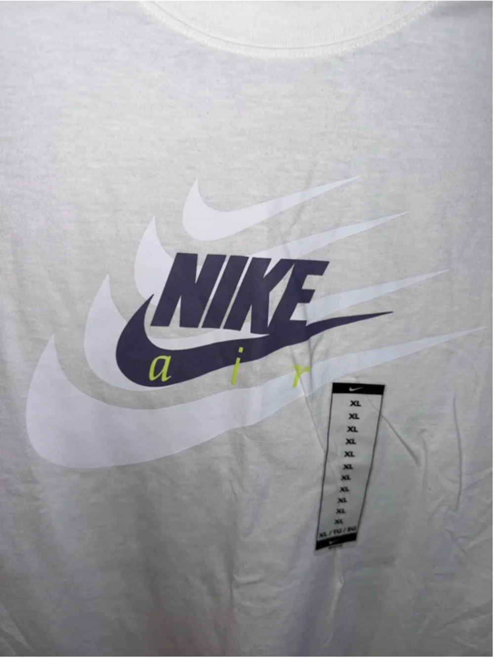 Men's Nike Short Sleeve Tee XL White with Purple Logo